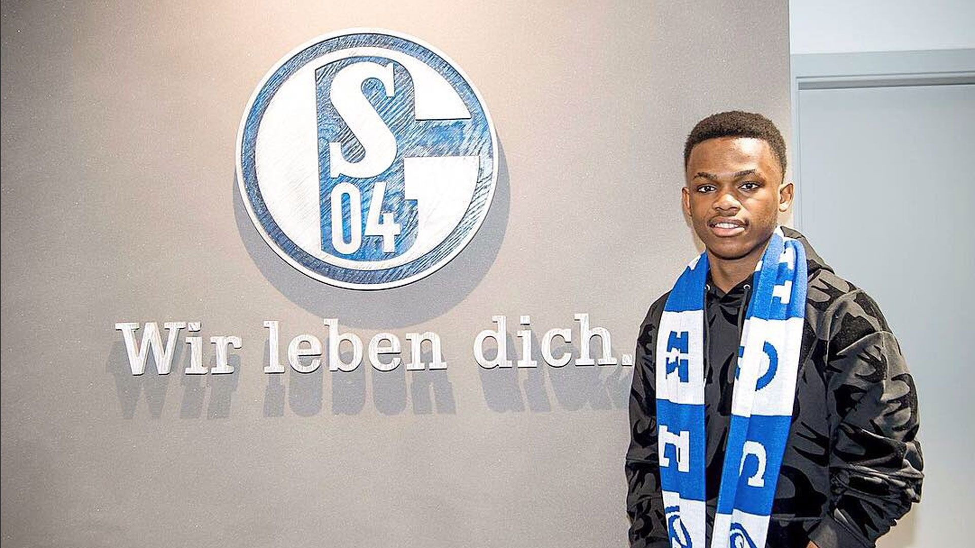 年一度的时 年一度的时