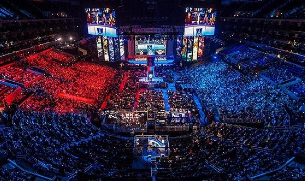 场备受瞩目 场备受瞩目