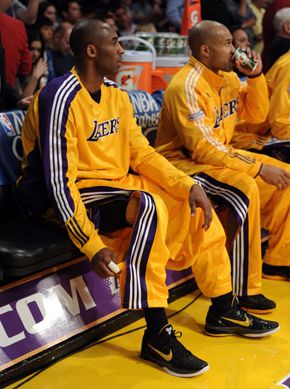 依靠经验丰 依靠经验丰