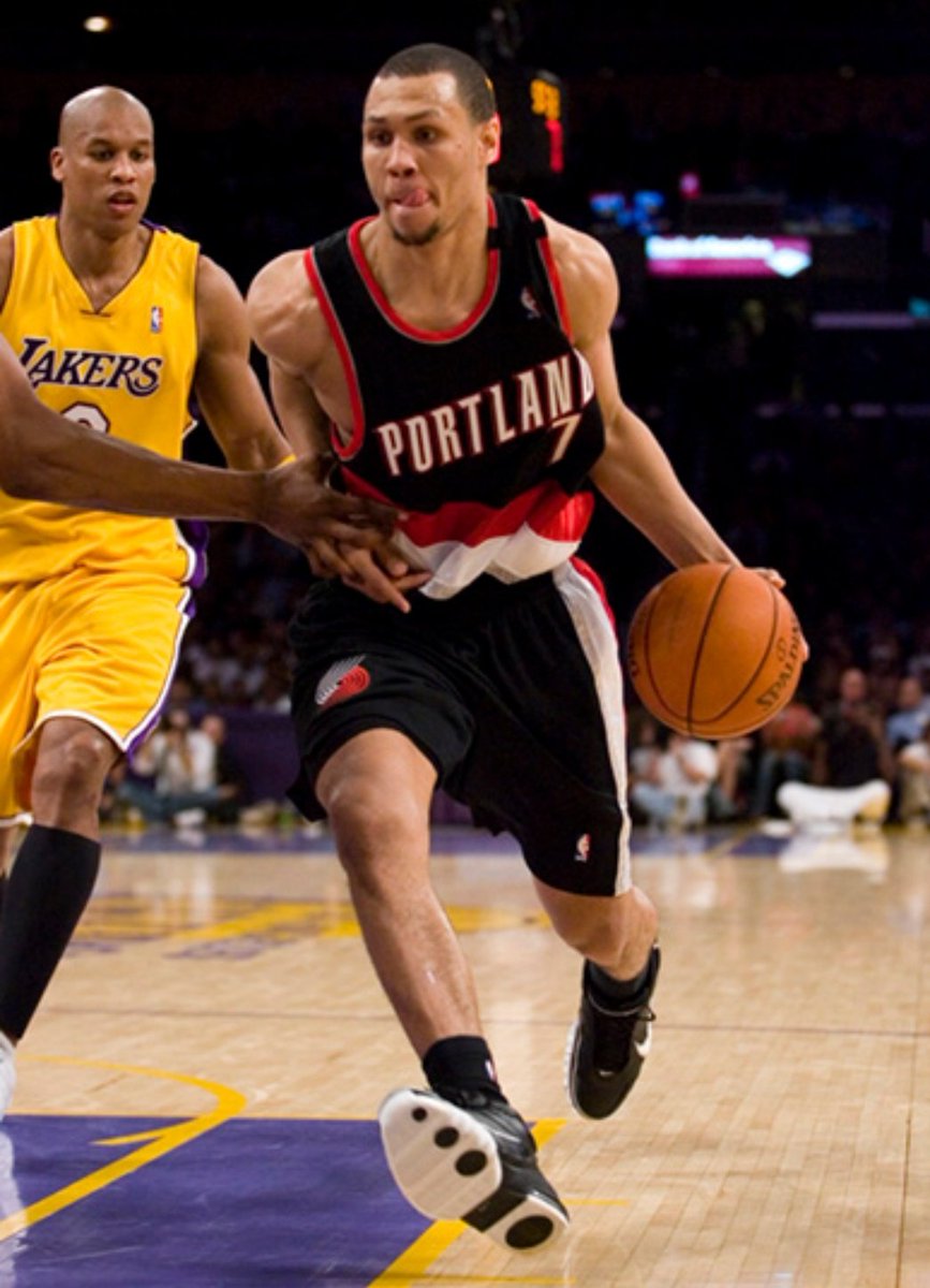 功帮助国际 功帮助国际